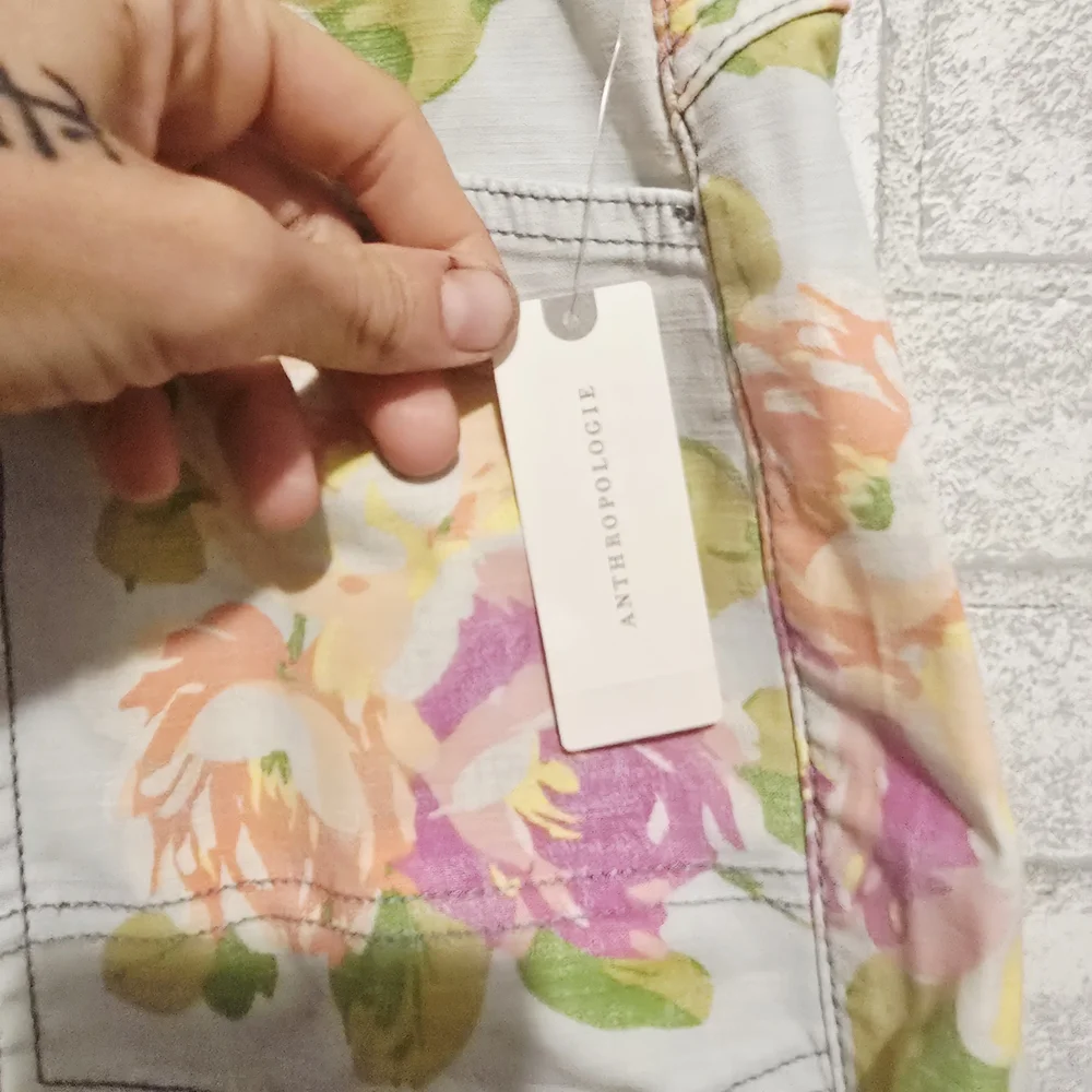 Anthropologie Floral High-Rise‎ Shorts - Picture 3 of 9
